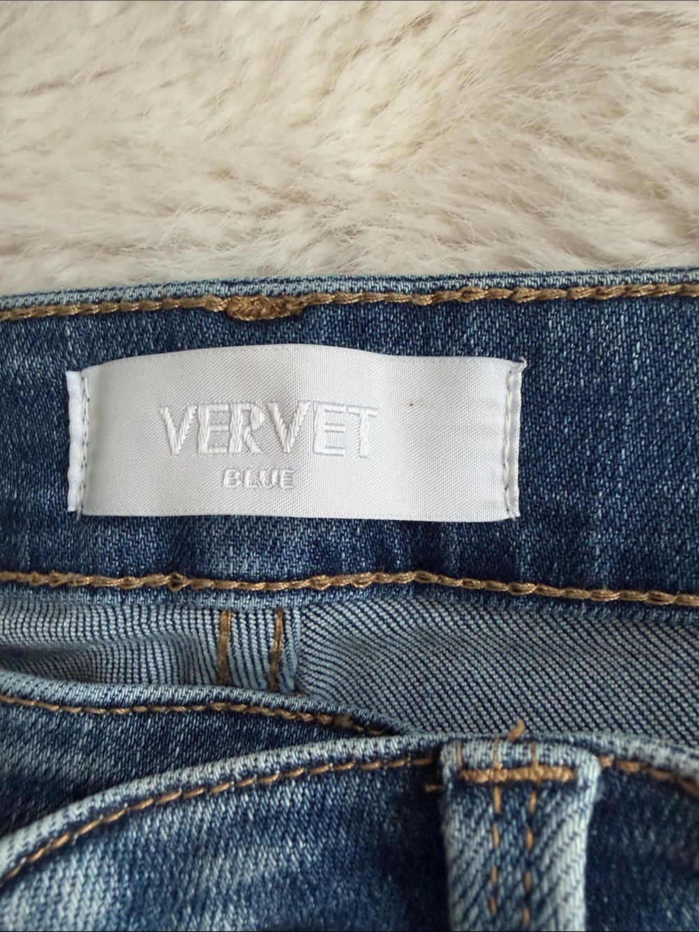 Classic Mid-Blue Flare Jeans - Women - Picture 2 of 3